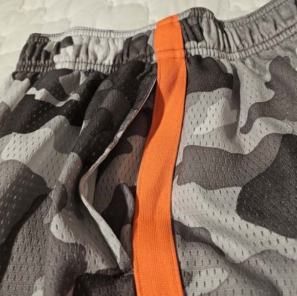 Youth Champion Sport Short - Picture 4 of 8